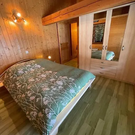 La Grange A Coco Avec Jacuzzi بورغ-سانت بيير