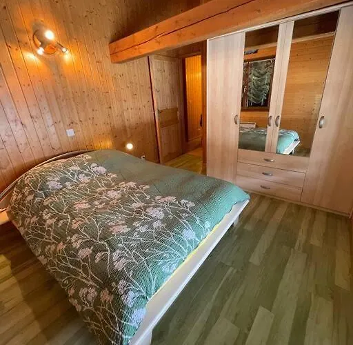 La Grange A Coco Avec Jacuzzi بورغ-سانت بيير